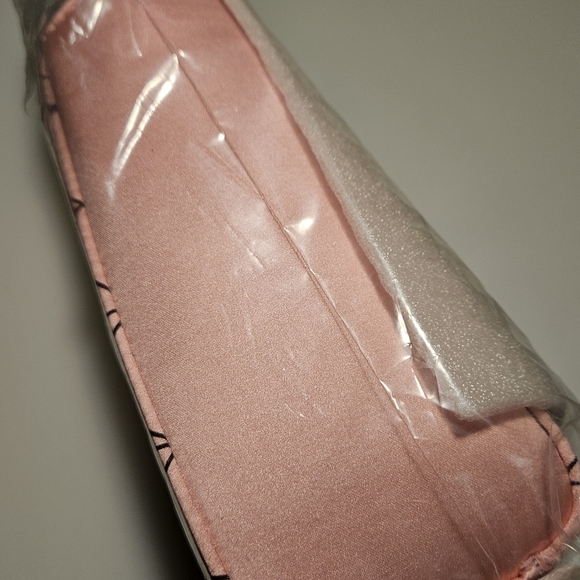 Monster High Draculaura Spiderweb Satchel Bag - Picture 5 of 8